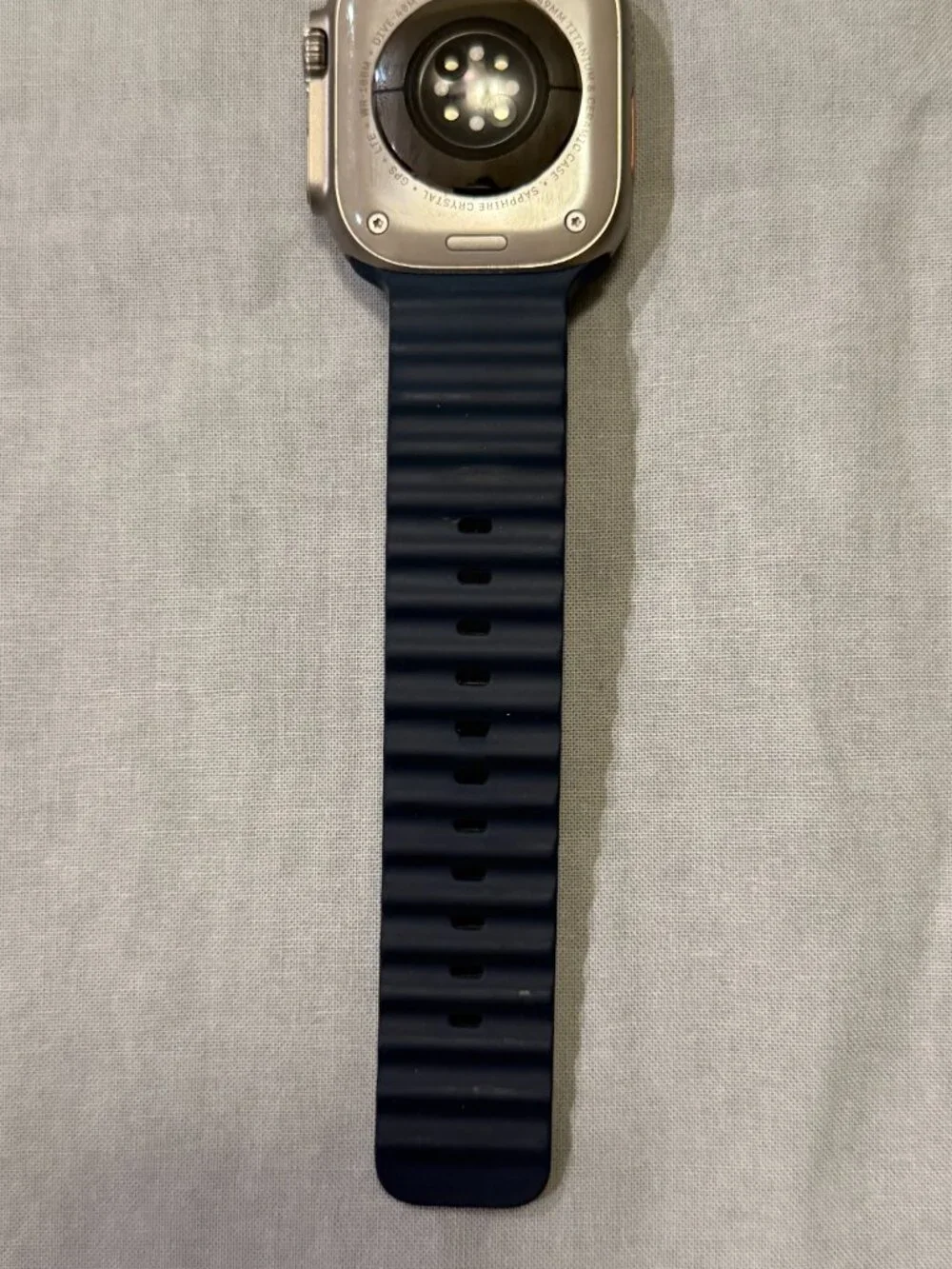 Apple Watch Ultra 2 49mm GPS+Cellular Titanium Box Extras